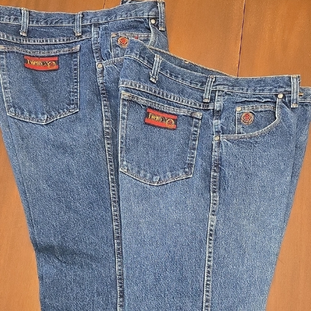 TWENTY X - 2 Pairs Lot - Men's Jeans Style 25 Slim 36x32 Regular Wash‎